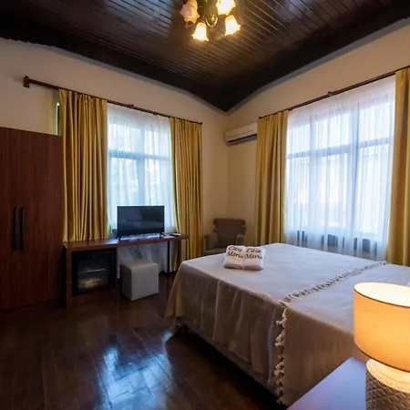 Hotel Casa Maria *